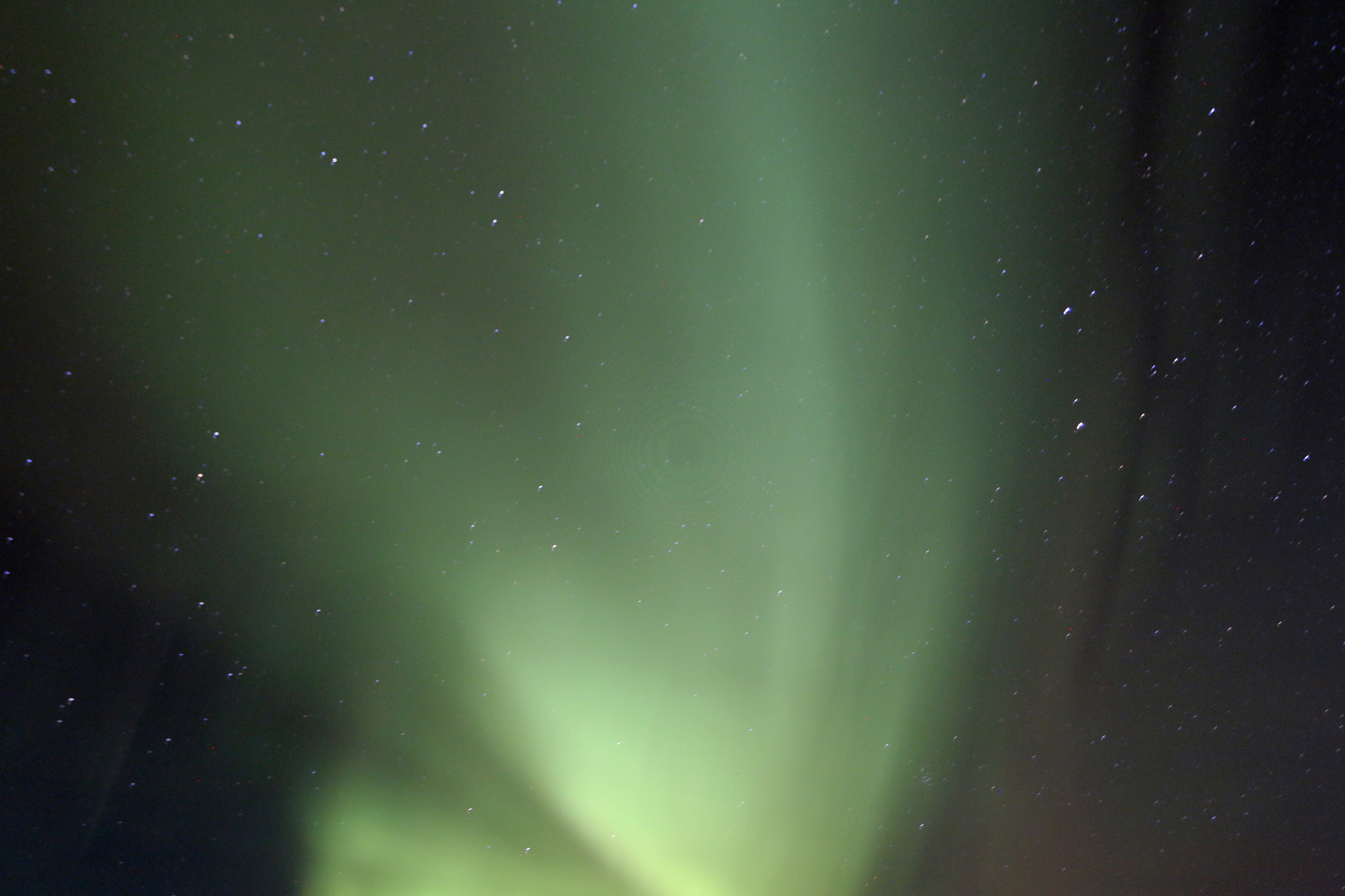 With special thanks to the travellers from Huddersfield, England who shared photography tips with me on an unsuccessful expedition.